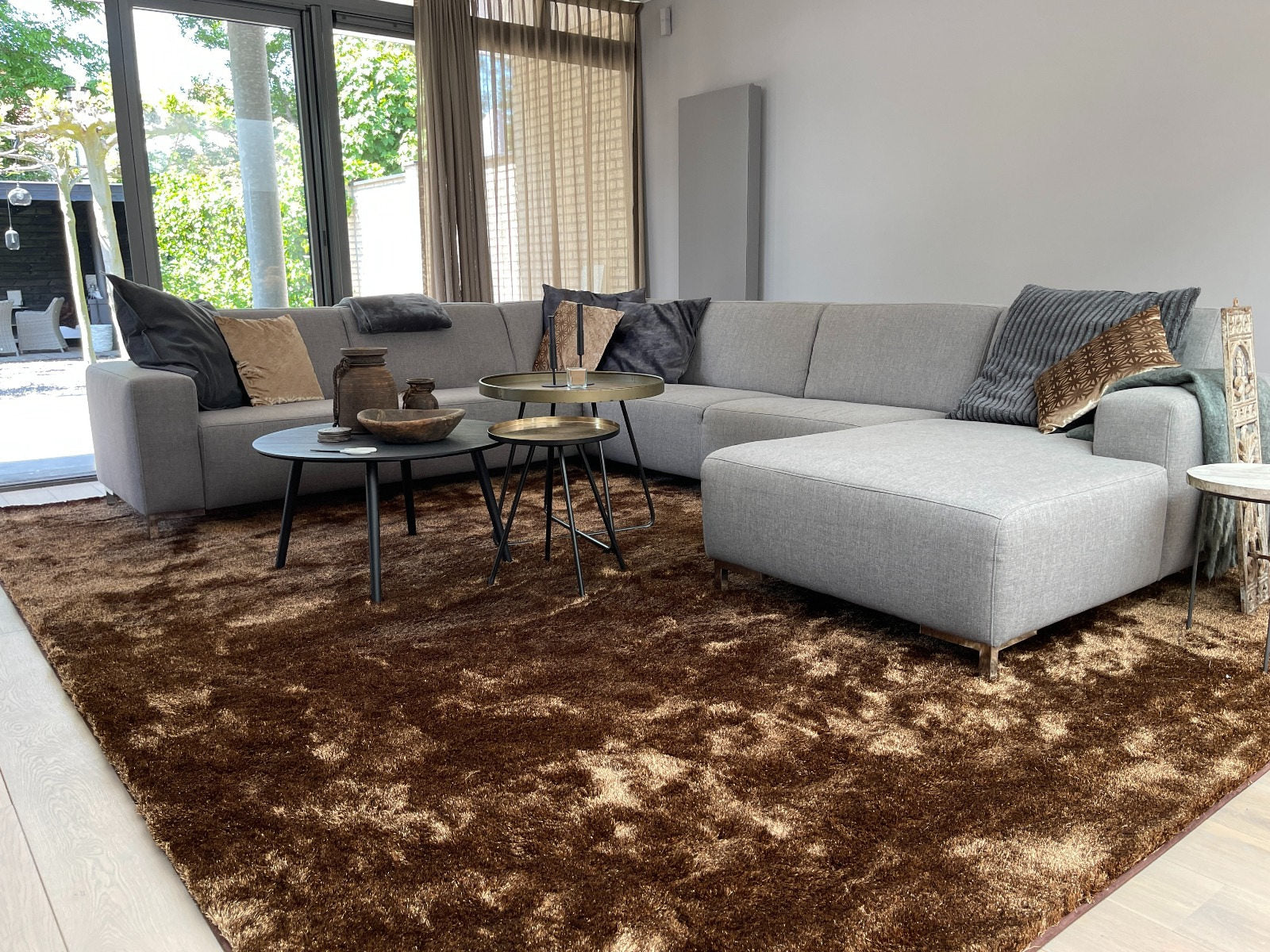Why Shaggy Rugs Are Perfect for Winter