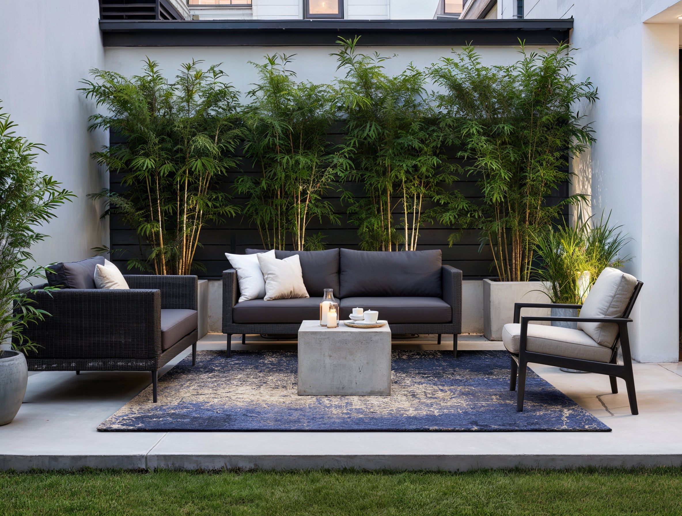 Louis de Poortere Mad Men Cracks Abyss Blue 8629