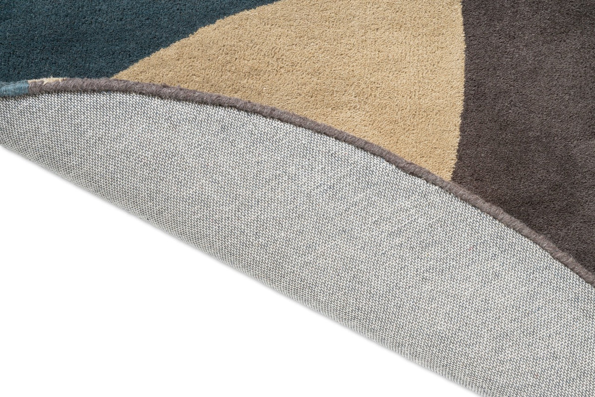 Brink & Campman Decor Miller Winter tapijt, detail van omgeslagen rand en rug