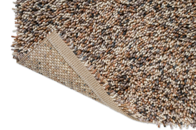 Brink & Campman Loom Natural tapijt, detail van omgeslagen hoek en rug