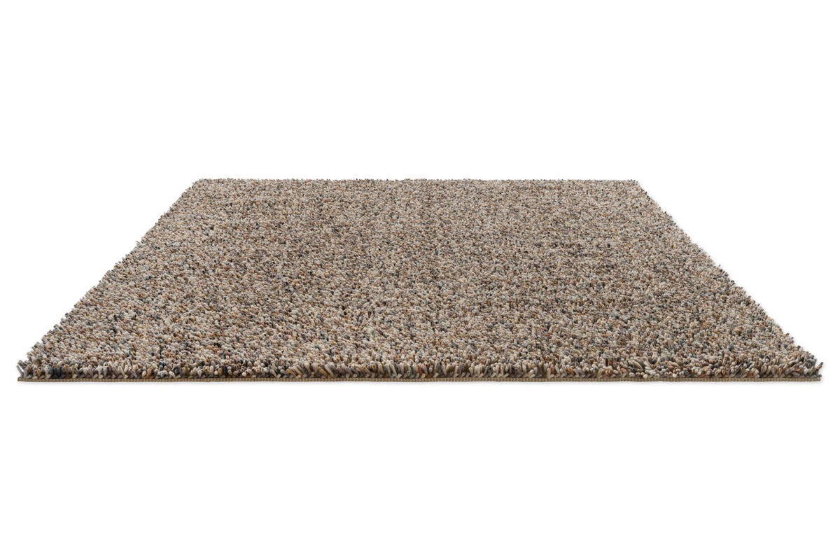 Brink & Campman Loom Natural Storm tapijt in grijs, taupe en blauwgrijs, in perspectief