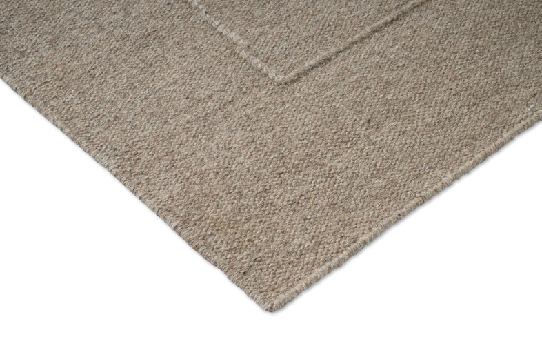 Tapis Brink & Campman Senso Blocks Soft Taupe, détail de l'angle et du tissage