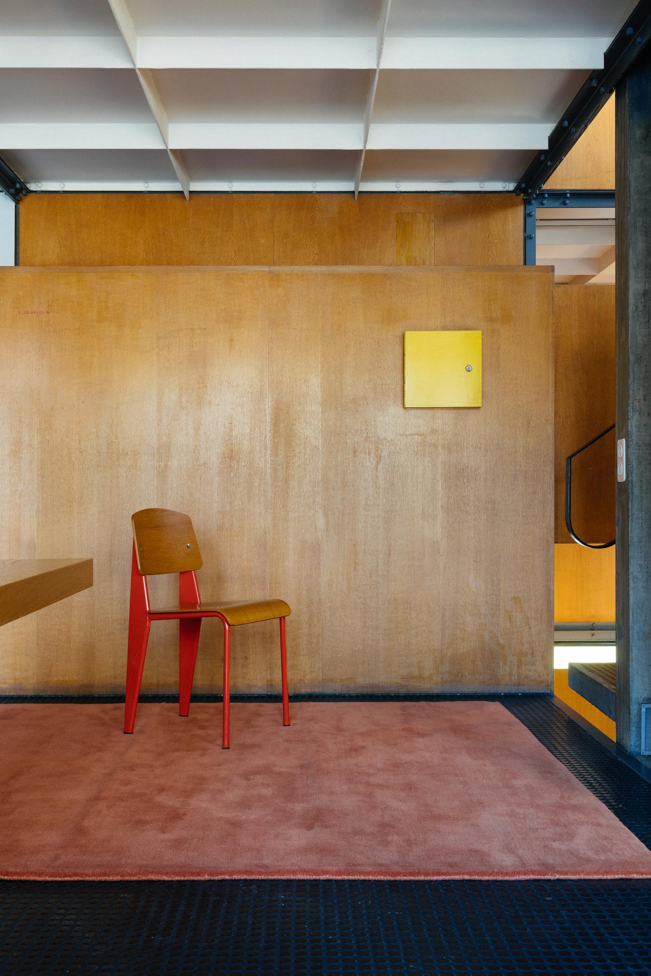 Layered Solid Wool Red Ochre