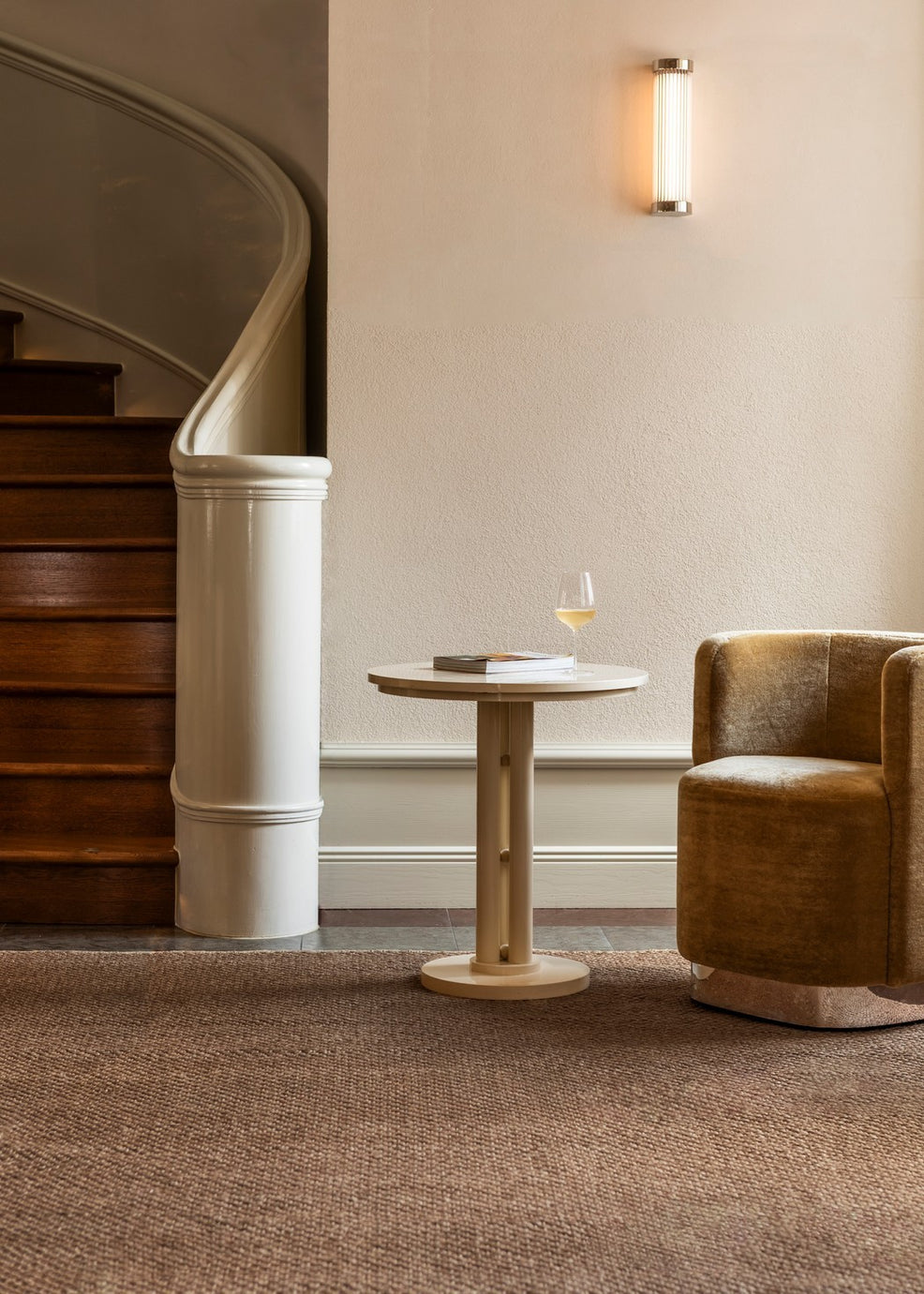 Layered Basket Weave Sisal Brown brown sisal rug, in an interior