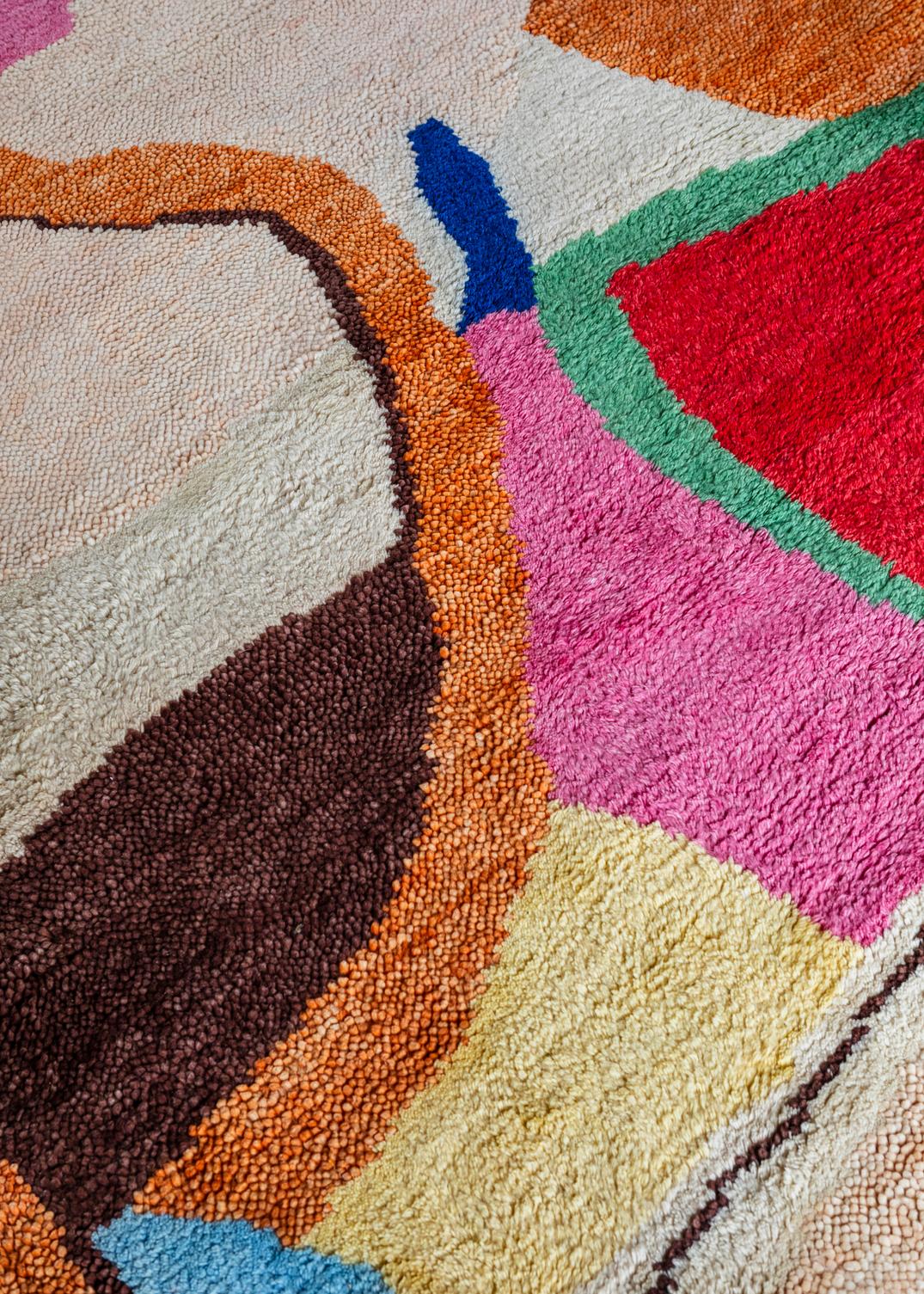 Layered x Heather Chontos Kaleidoscope handgeknoopt wollen vloerkleed, detail van de handgeknoopte wol