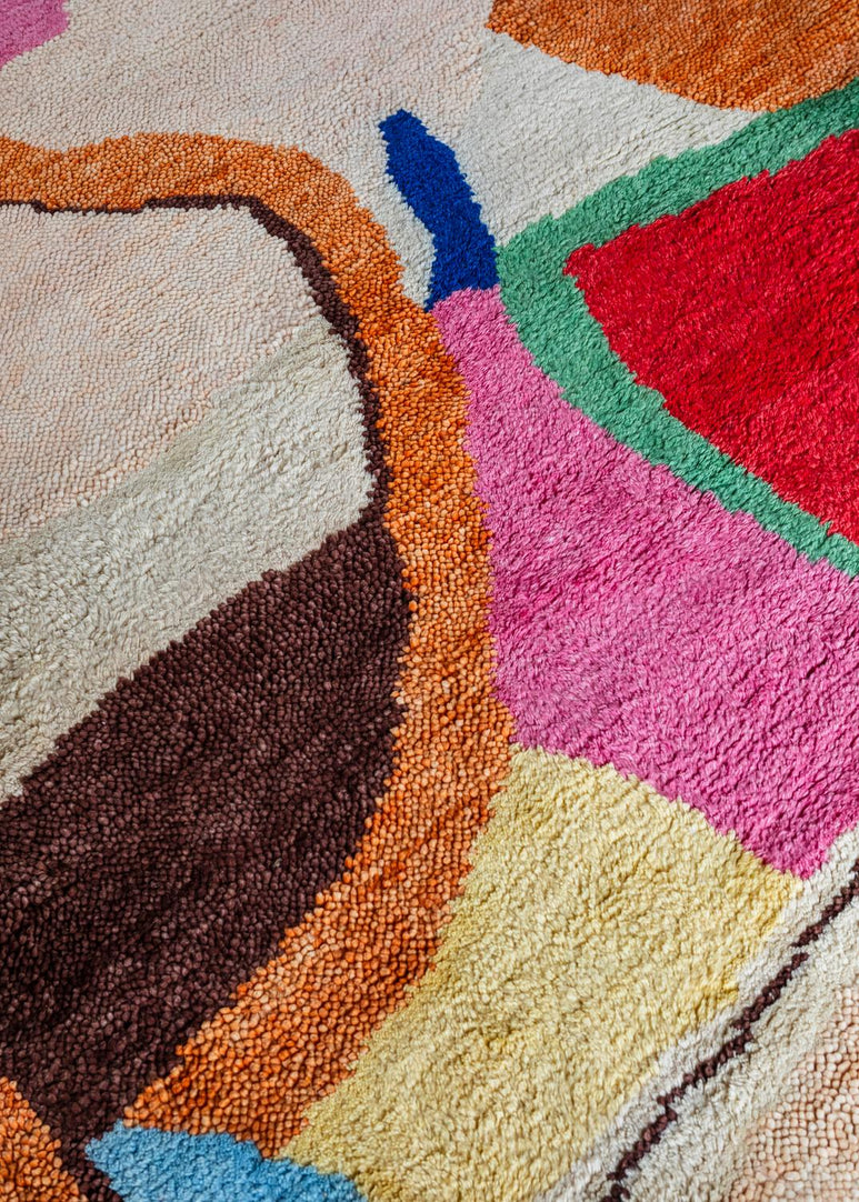 Layered x Heather Chontos Kaleidoscope handgeknoopt wollen vloerkleed, detail van de handgeknoopte wol