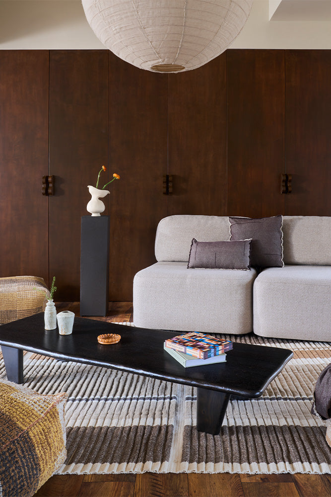 Lorena Canals Columns Natural Teppich, im Wohnraum