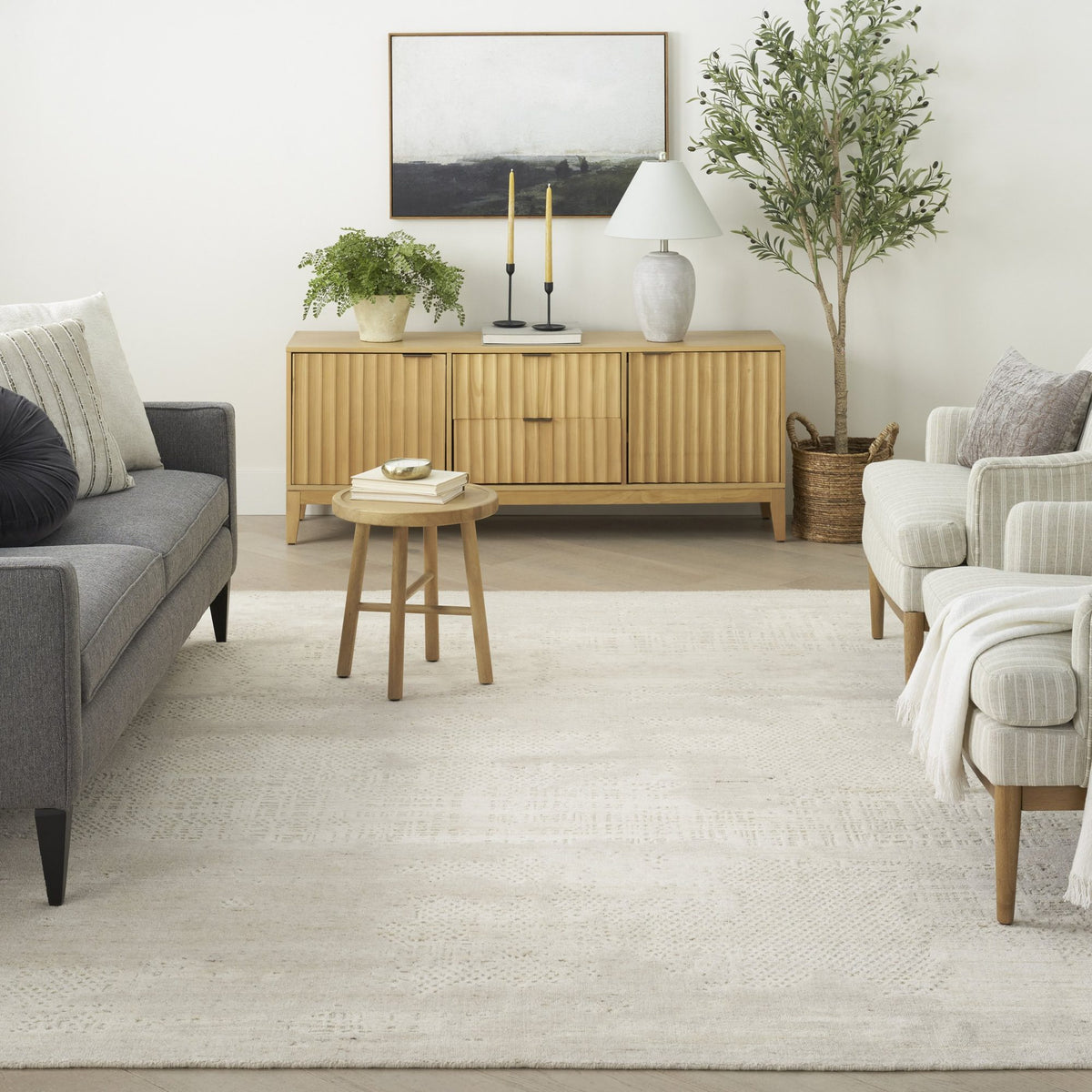 Nourison Harmony HAY07 Ivory rug, in a living room