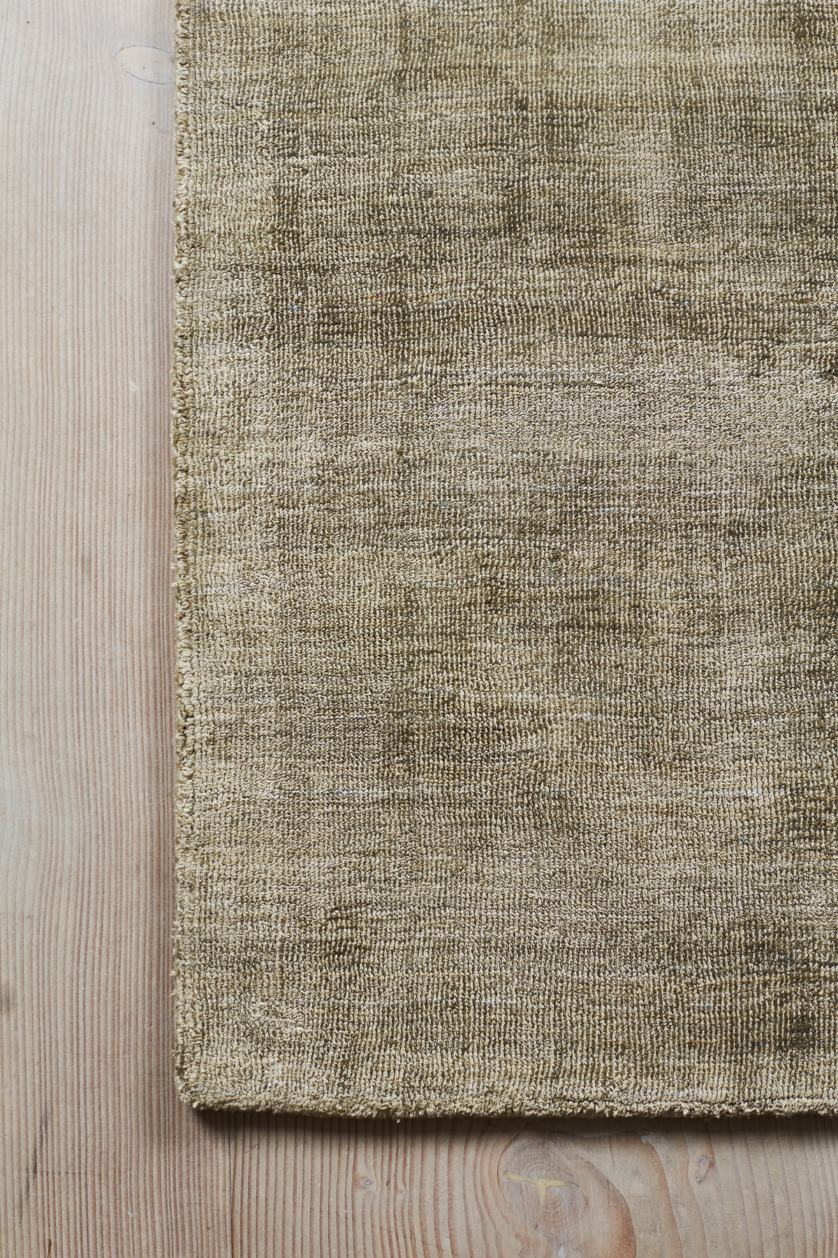Massimo Karma Olive Green tapis vert olive, détail du coin
