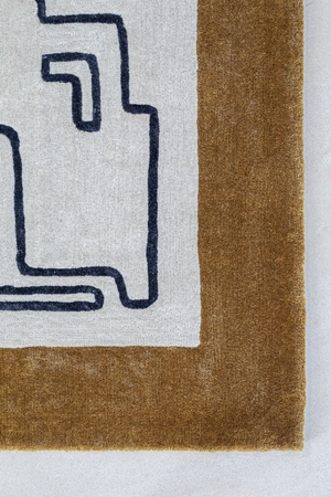 Massimo Structures Fragment 2 Border rug, detail of the corner